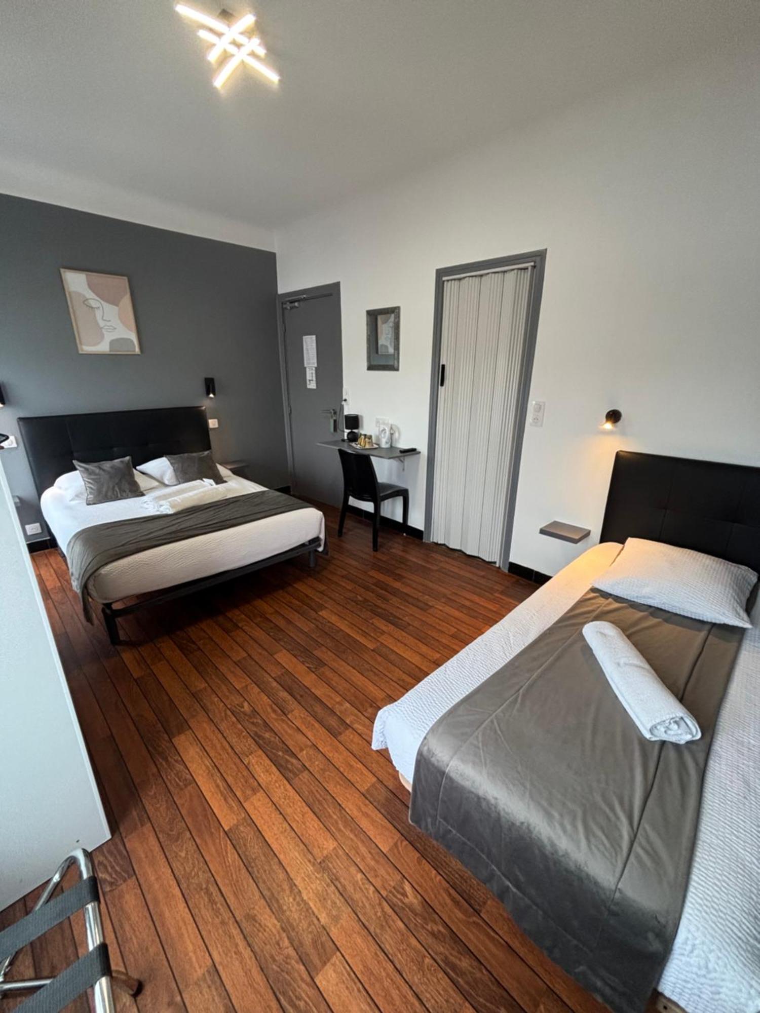 Crystal Hotel Руайян Экстерьер фото